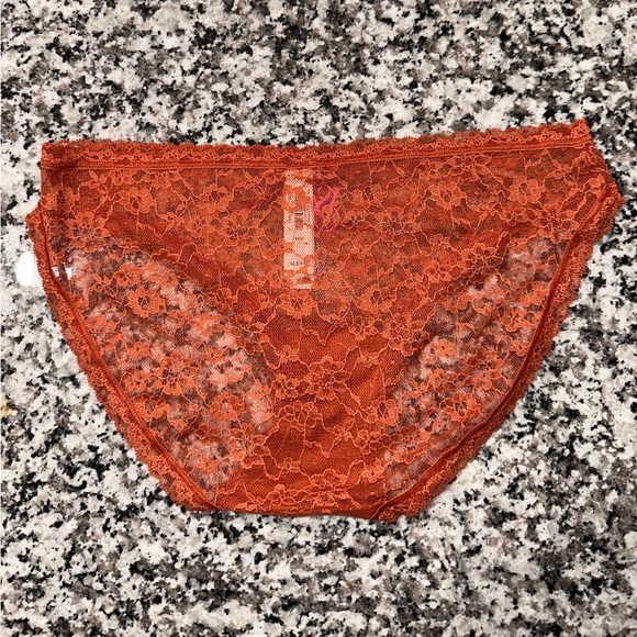Victoria’s Secret “5” Pair Panty Bundle - Picture 10 of 13